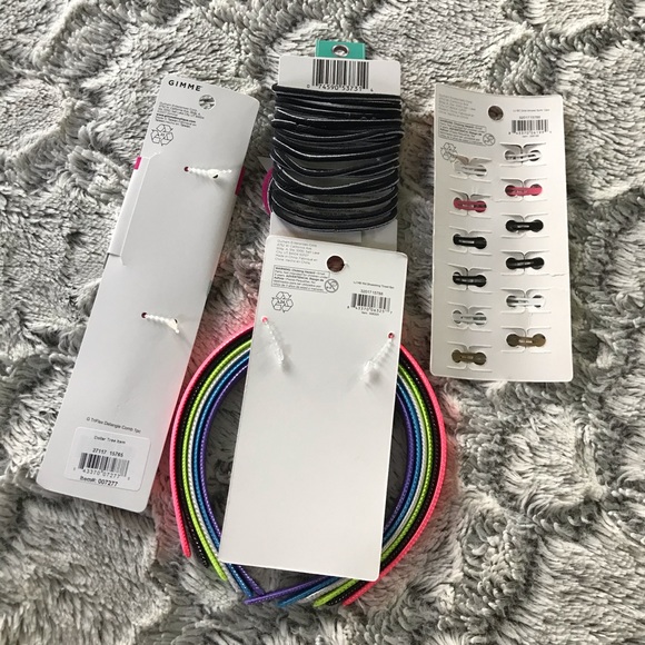 4Pc Mix/Match Hair Accessories Set NIB H - Picture 3 of 12